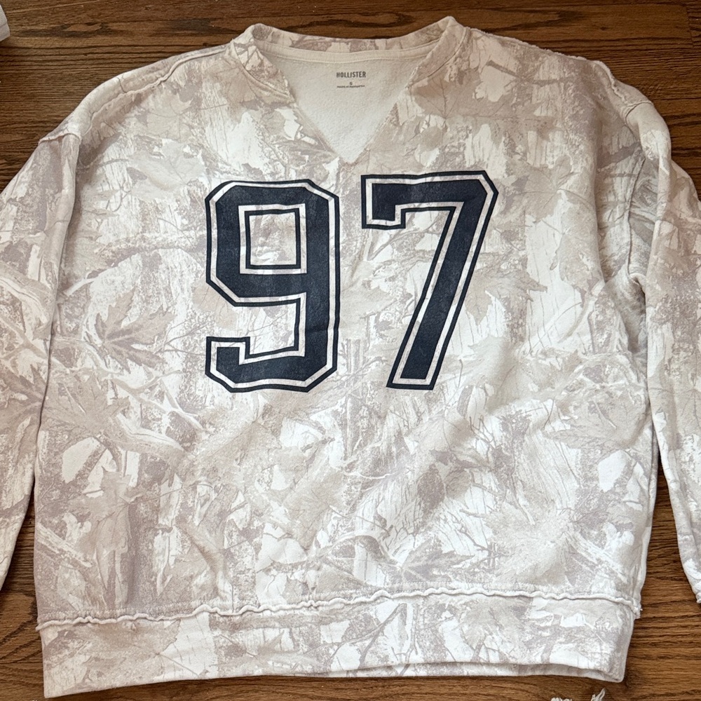 Hollister White and Tan Camouflage Sweatshirt with 97